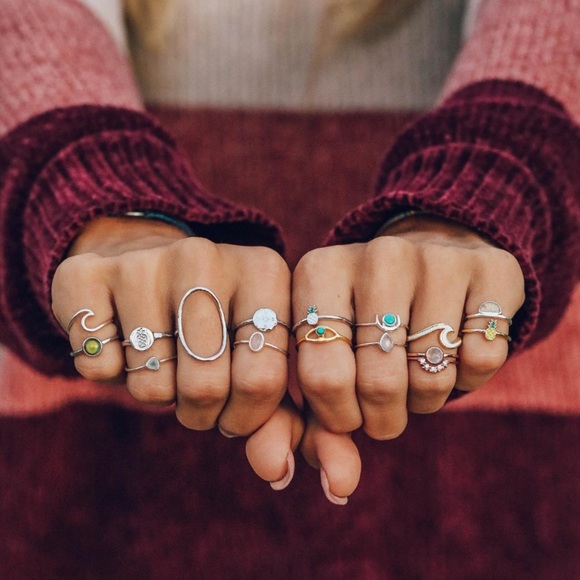 🆕WT! Sterling Silver Wave Ring Available in Various Ring Sizes - Picture 7 of 8